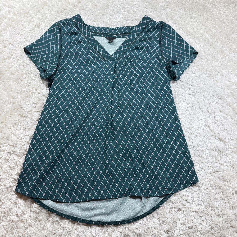 Ann Taylor Blouse Small Green Diamond Print Office Career Work Wear Casual Chic